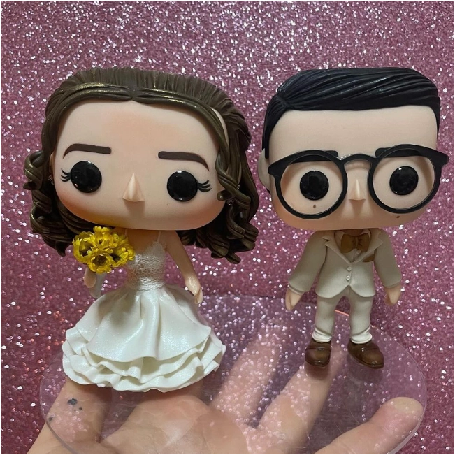 Noivinho topo de bolo Funko Pop personalizado — casal 12